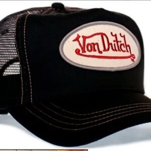Von Dutch Black and White Mesh Cap